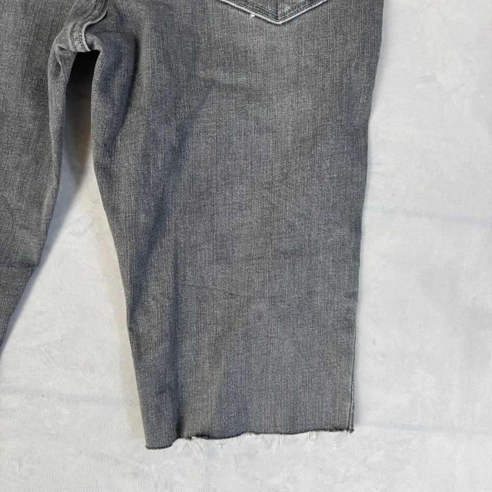 Banana Republic Mens Slim Fit Denim Shorts Gray‎ Cropped Raw Hem Size 32x34